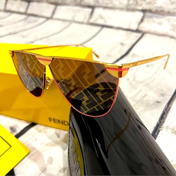 RARE Fendi Glasses With Mirrored Logo In Pink - Picture 7 of 10